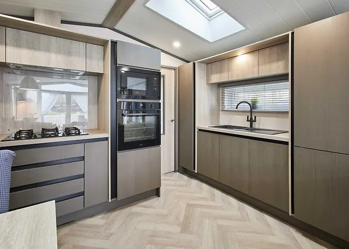 Pebble With Hot Tub Dom wakacyjny York